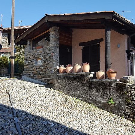 Вилла Rustico Miglieglia Экстерьер фото